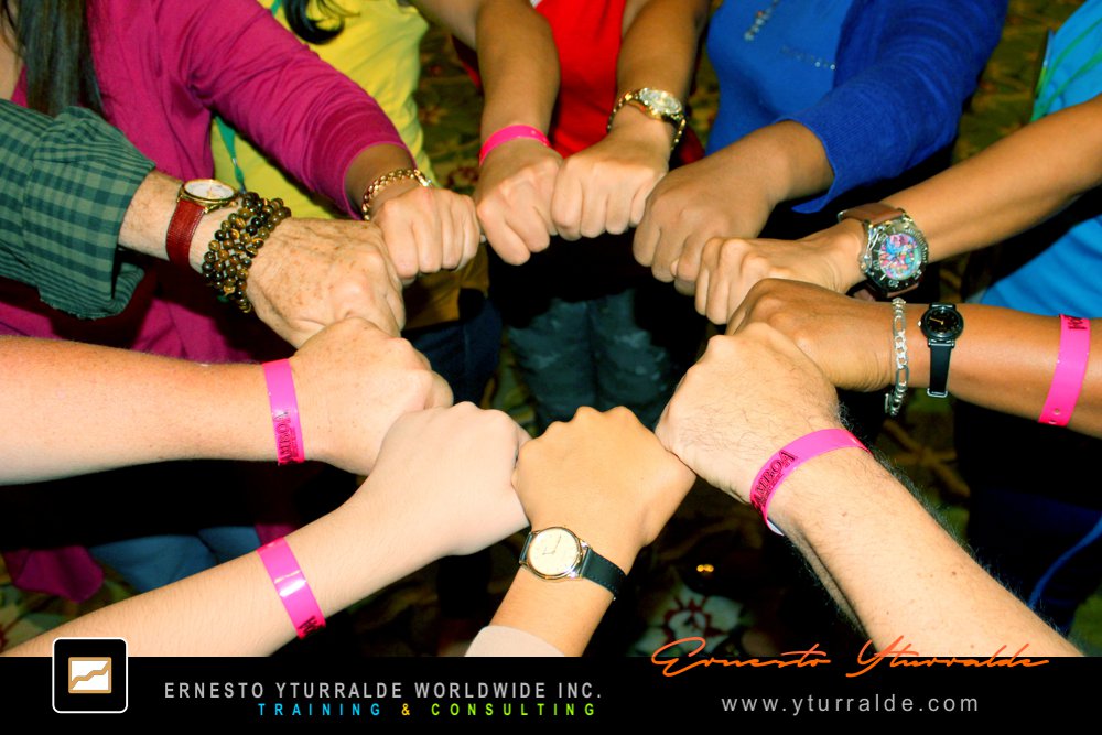 Puertas Afuera | Desafío de cuerdas que impulsa la cooperación y el pensamiento conjunto