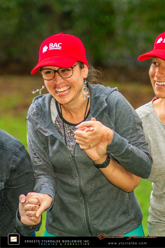 Outdoor Taller Team Building Corporativo para el desarrollo de equipos de trabajo